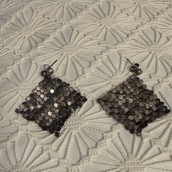 Elegant Silver Sequin Earrings - Picture 2 of 8